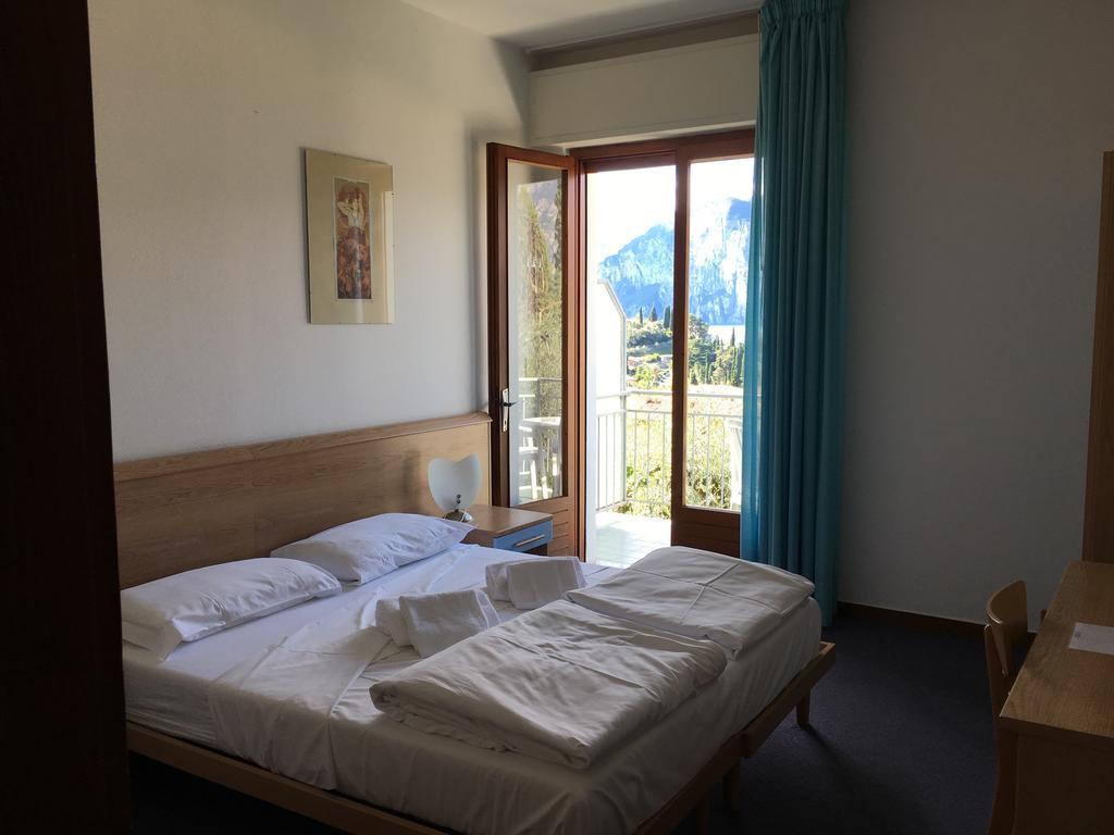 Casa Bianca Hotel Malcesine Cameră foto